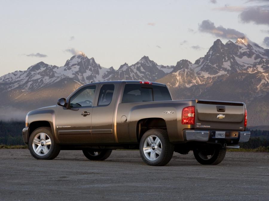  Chevrolet Silverado Extended Cab 2007 года  (фото 5 из 51)